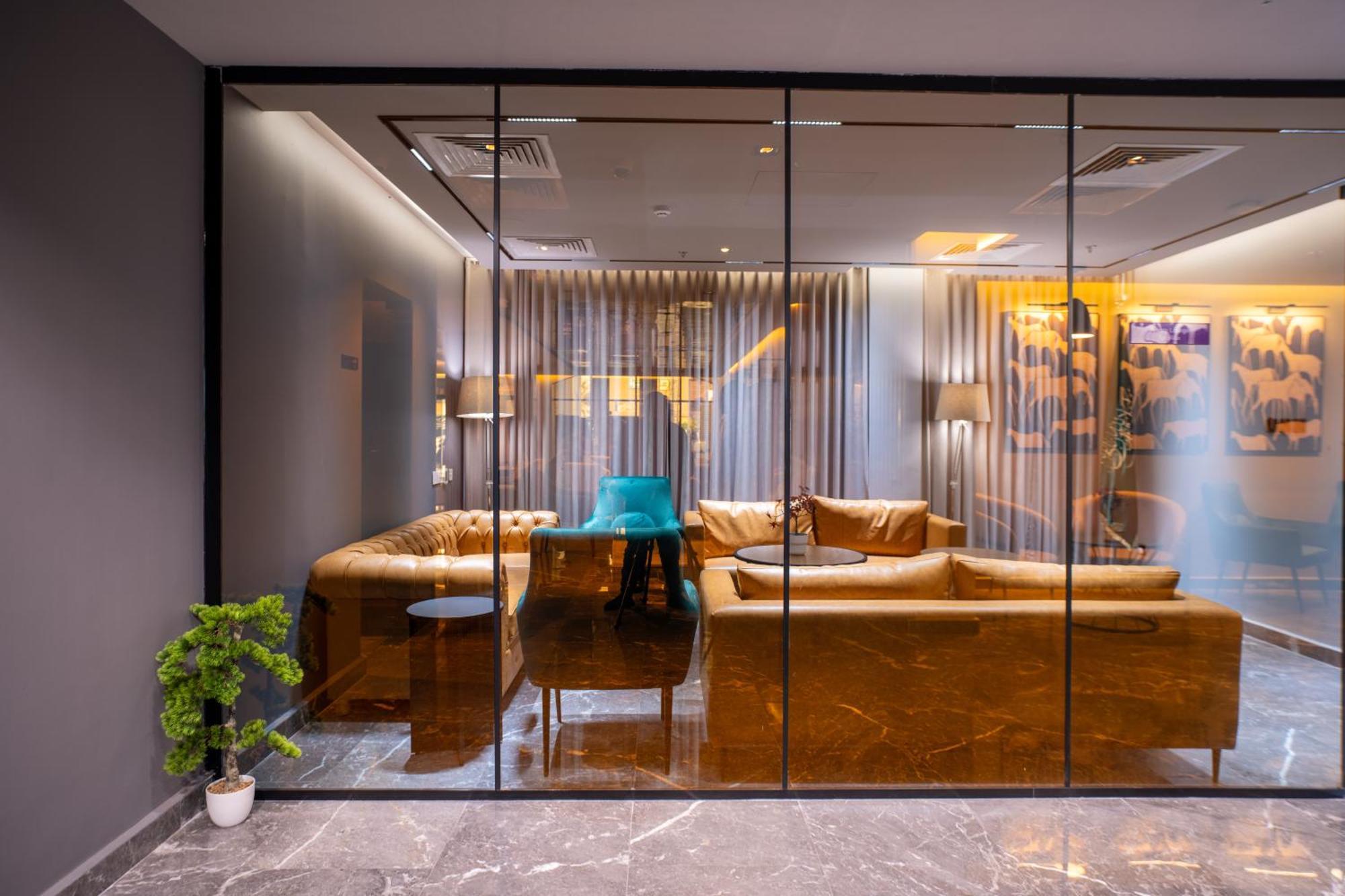 Park Inn By Radisson Najran Exterior photo